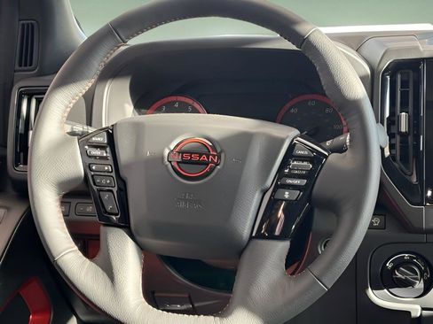 New 2025 Nissan Frontier PRO-4X w/ Pro Premium Package image 12