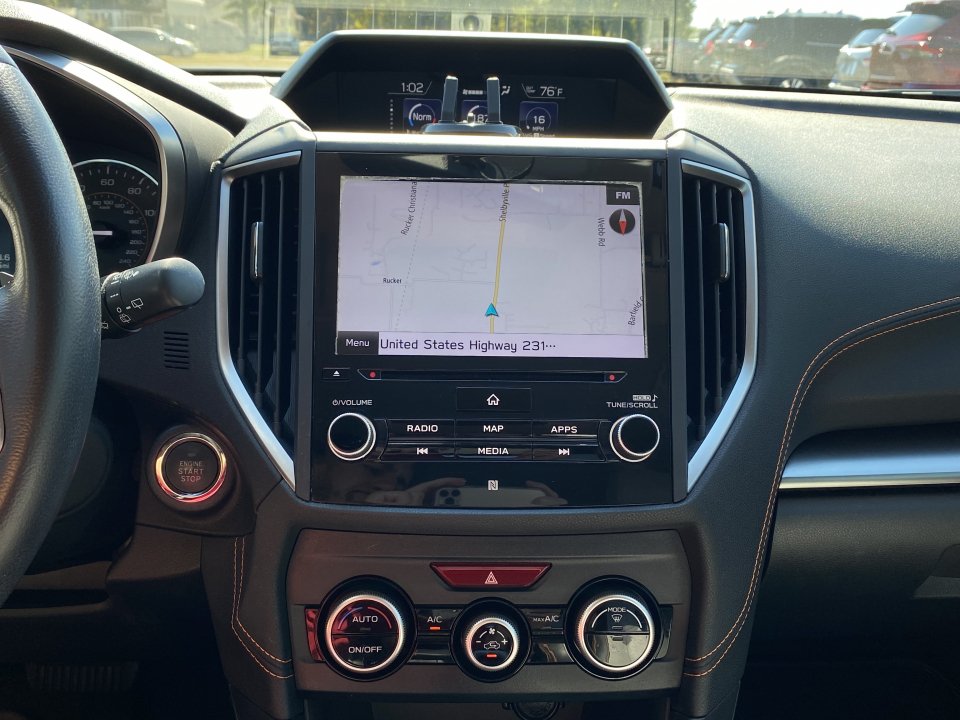 Used 2019 Subaru Crosstrek 2.0i Limited w/ Moonroof Package w/Navigation AWD/4WD image 13