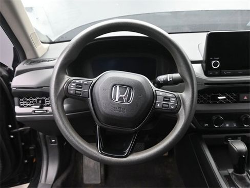 Used 2024 Honda Accord EX image 27