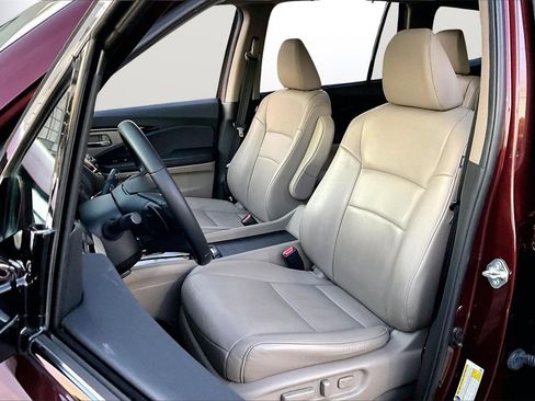 Used 2019 Honda Pilot Touring image 22