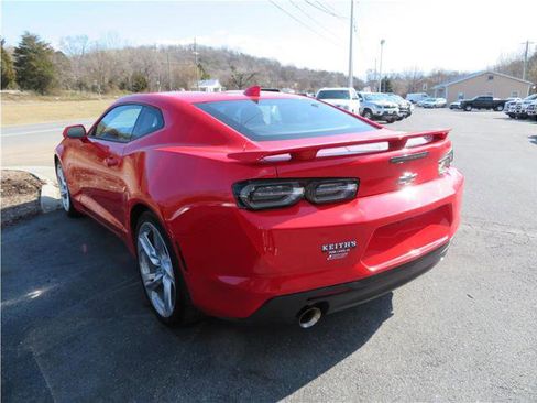 Used 2020 Chevrolet Camaro SS image 15