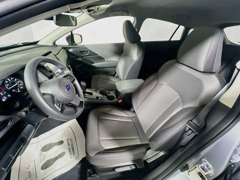 Used 2025 Subaru Crosstrek 2.0i AWD/4WD image 17