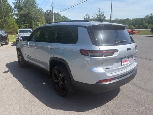 Used 2024 Jeep Grand Cherokee L Limited w/ Luxury Tech Group II AWD/4WD image 15