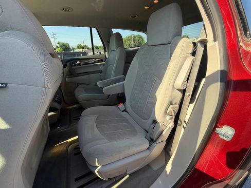 Used 2017 Buick Enclave Convenience FWD image 14