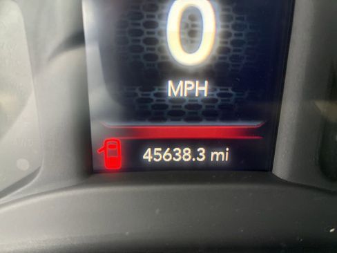 Used 2024 RAM 3500 Big Horn image 19