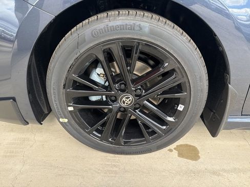 New 2026 Toyota Camry SE FWD image 2