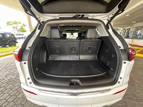 Used 2020 Buick Enclave Avenir w/ Avenir Technology Package FWD image 33
