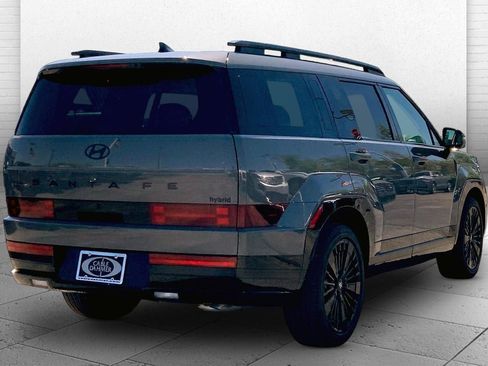 Used 2025 Hyundai Santa Fe Calligraphy FWD image 12