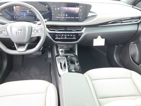 New 2026 Buick Envista Avenir FWD image 12