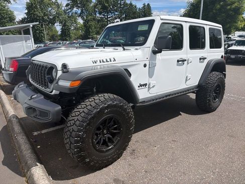 Used 2026 Jeep Wrangler Unlimited Sport AWD/4WD image 2