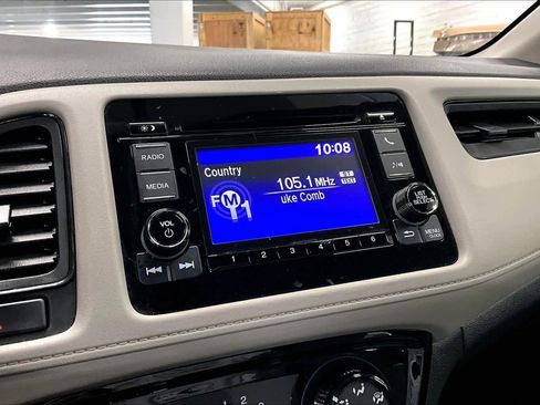 Used 2021 Honda HR-V LX image 33