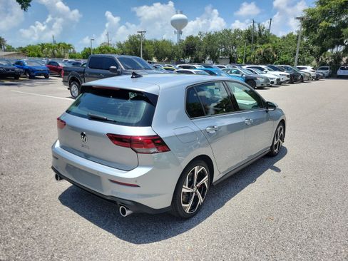 New 2026 Volkswagen GTI SE FWD image 4