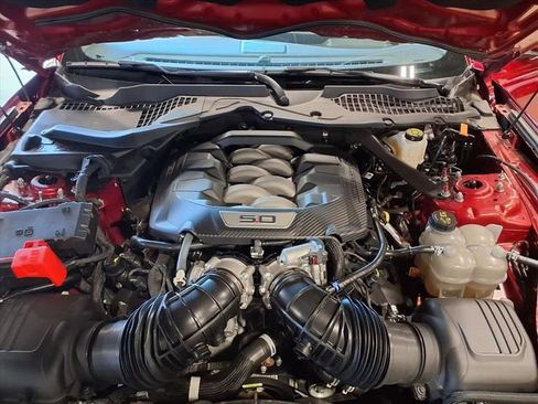 Used 2024 Ford Mustang GT Premium image 11