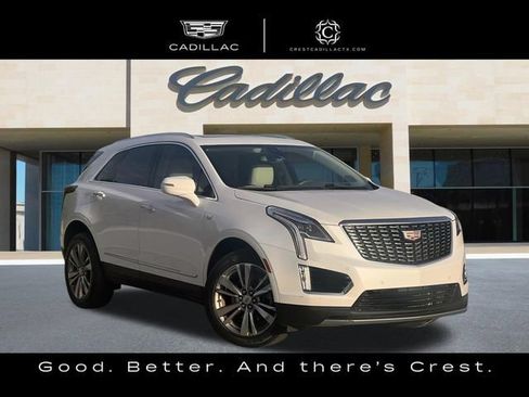 Used 2023 Cadillac XT5 Premium Luxury FWD image 2