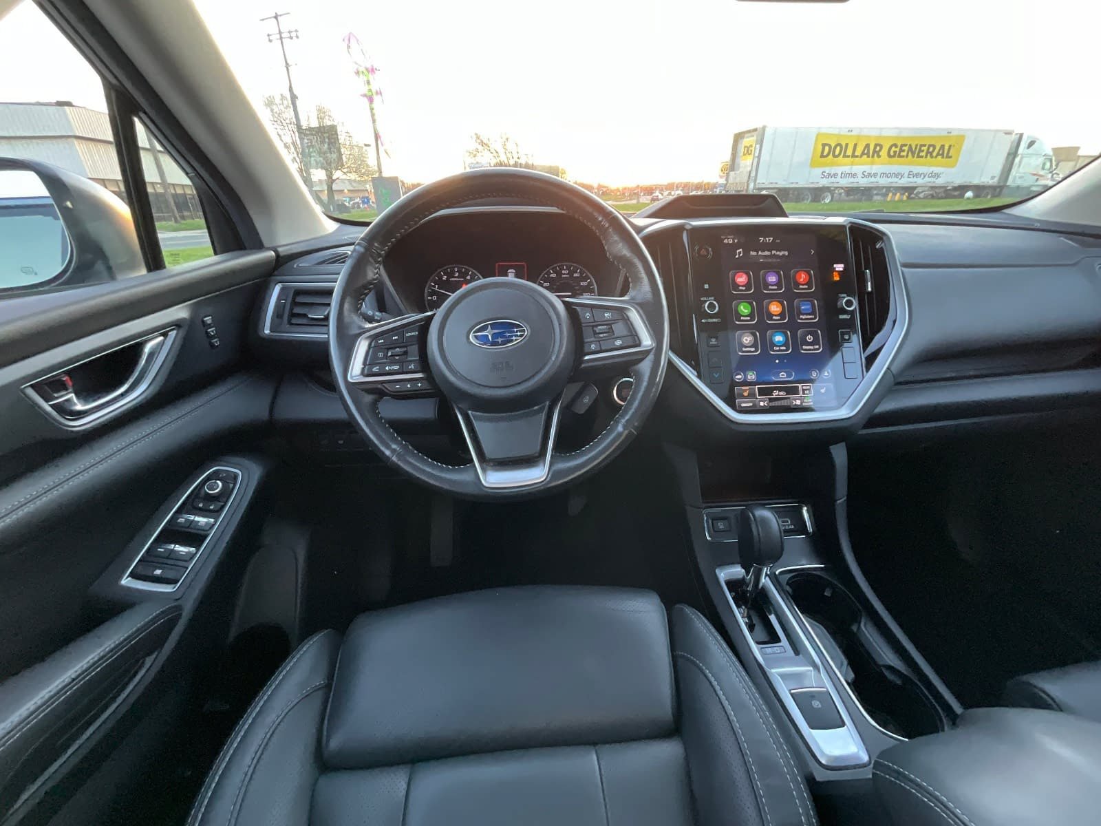 Used 2024 Subaru Ascent Limited w/ Technology Package AWD/4WD image 8