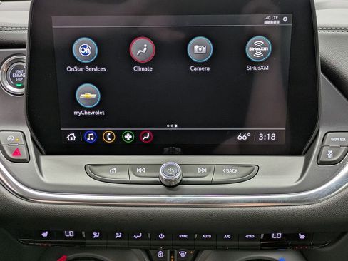 Used 2025 Chevrolet Blazer LT AWD/4WD image 14