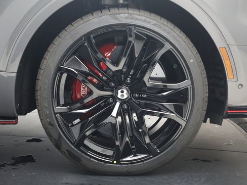New 2026 Bentley Bentayga Speed image 13