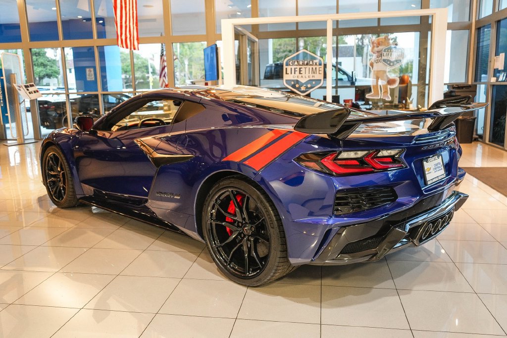New 2027 Chevrolet Corvette Grand Sport w/ Z52 Sport Performance Package RWD image 4