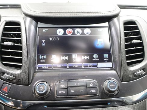 Used 2018 Chevrolet Impala Premier FWD image 24