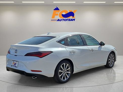New 2026 Acura Integra FWD image 5