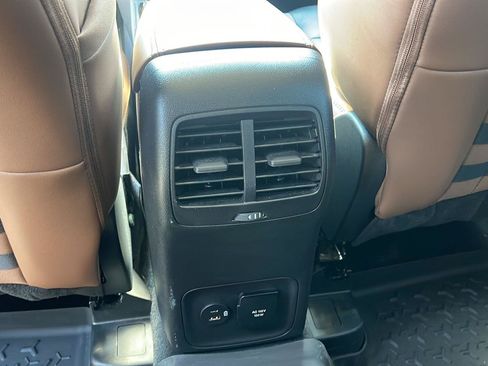 Used 2024 Ford Bronco Sport Outer Banks w/ Tech Package AWD/4WD image 36