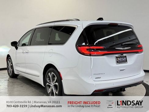 New 2026 Chrysler Pacifica Pinnacle w/ Trailer Tow Group image 4