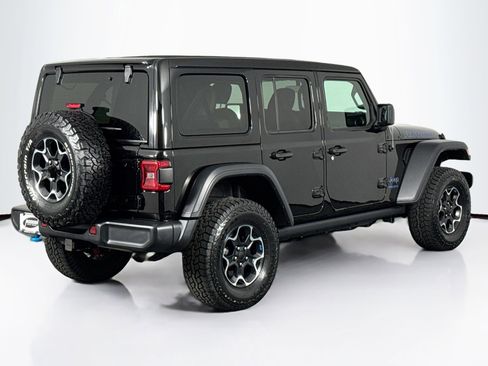 Used 2022 Jeep Wrangler Unlimited Rubicon 4xe w/ Cold Weather Group image 11