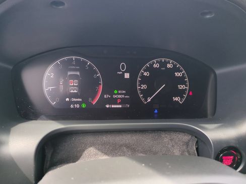 Used 2024 Honda HR-V Sport image 11