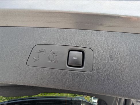 Used 2022 Lincoln Corsair Reserve w/ Elements Package image 14