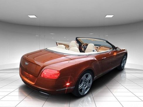 Used 2012 Bentley Continental GT image 3