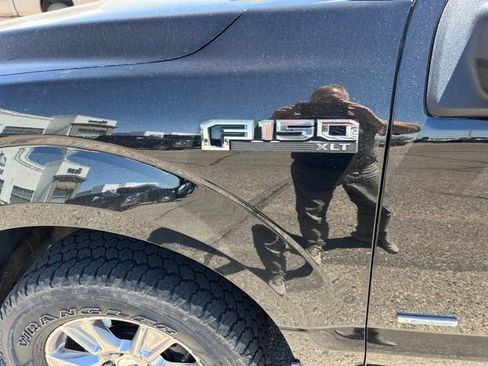 Used 2016 Ford F150 XLT w/ Equipment Group 302A Luxury AWD/4WD image 9