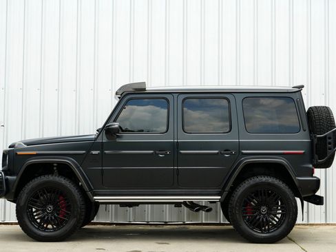 Used 2022 Mercedes-Benz G 63 AMG Squared image 9