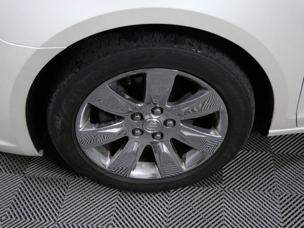 Used 2012 Buick LaCrosse Premium FWD image 10