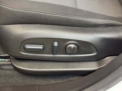 Used 2025 Chevrolet Blazer LT w/ Redline Edition image 11