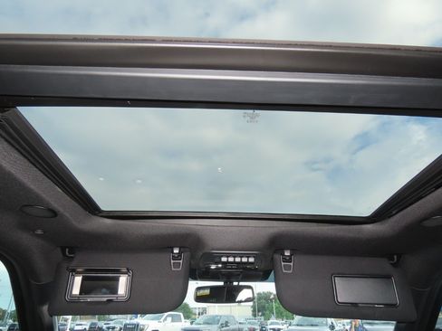 Certified 2025 Ford F150 Raptor AWD/4WD image 22