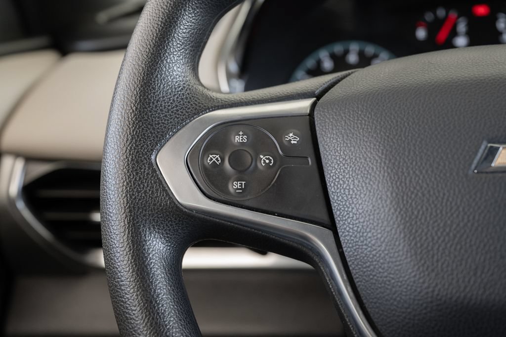 Used 2023 Chevrolet Traverse LS w/ Safety Package FWD image 22