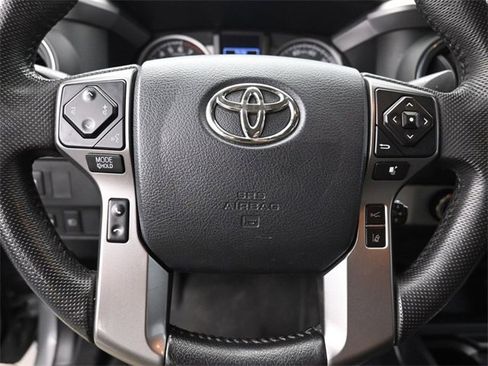 Used 2020 Toyota Tacoma SR5 image 24