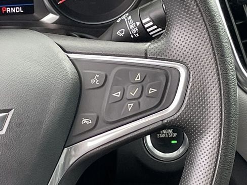Used 2022 Chevrolet Equinox LT FWD image 14