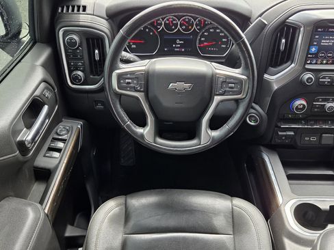 Certified 2022 Chevrolet Silverado 1500 LT Trail Boss w/ Convenience Package II AWD/4WD image 5