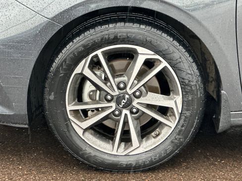 Certified 2023 Kia Forte LXS FWD image 24