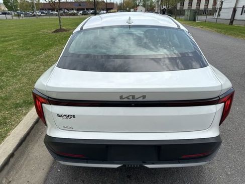Certified 2025 Kia K4 EX FWD image 18