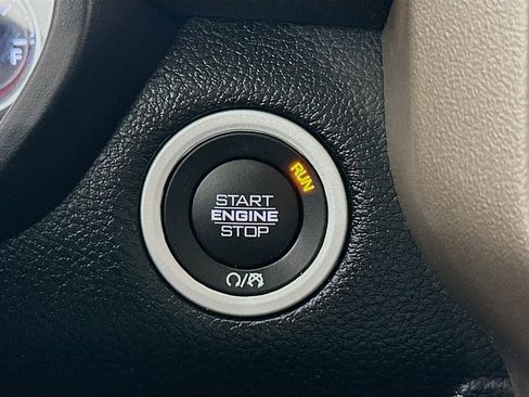 Certified 2020 RAM 1500 Laramie image 20