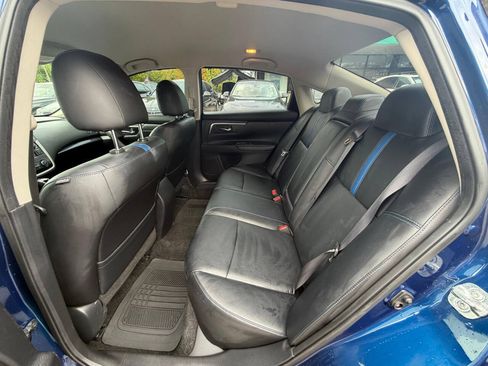 Used 2018 Nissan Altima 2.5 SR w/ SR Special Edition FWD image 10