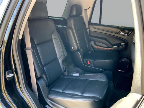Used 2015 Chevrolet Tahoe LTZ RWD image 16