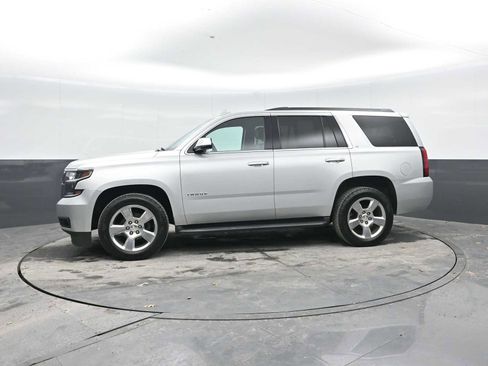 Used 2016 Chevrolet Tahoe LT w/ Luxury Package image 4
