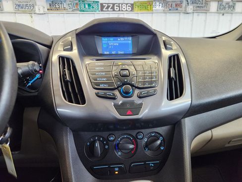 Used 2015 Ford Transit Connect XLT image 11