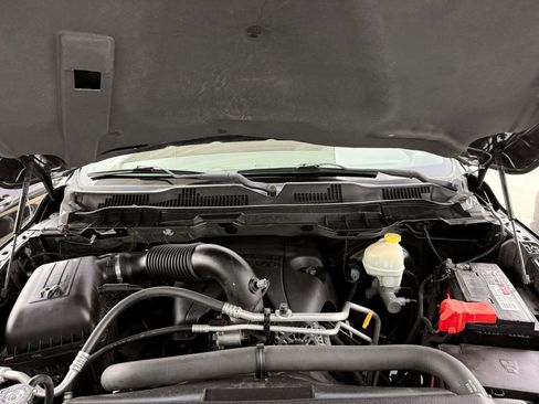 Used 2013 RAM 1500 Express RWD image 39