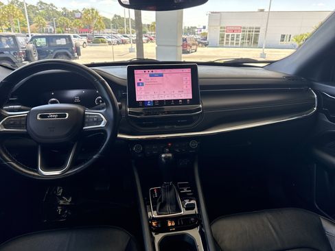 Used 2022 Jeep Compass High Altitude image 28