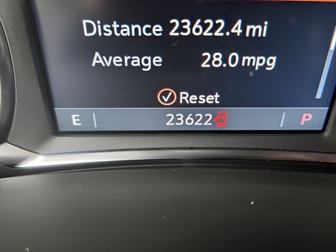 Certified 2024 Chevrolet Equinox RS w/ RS Leather Package FWD image 31