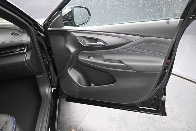 New 2026 Buick Envista Sport Touring w/ Convenience I Package FWD image 12